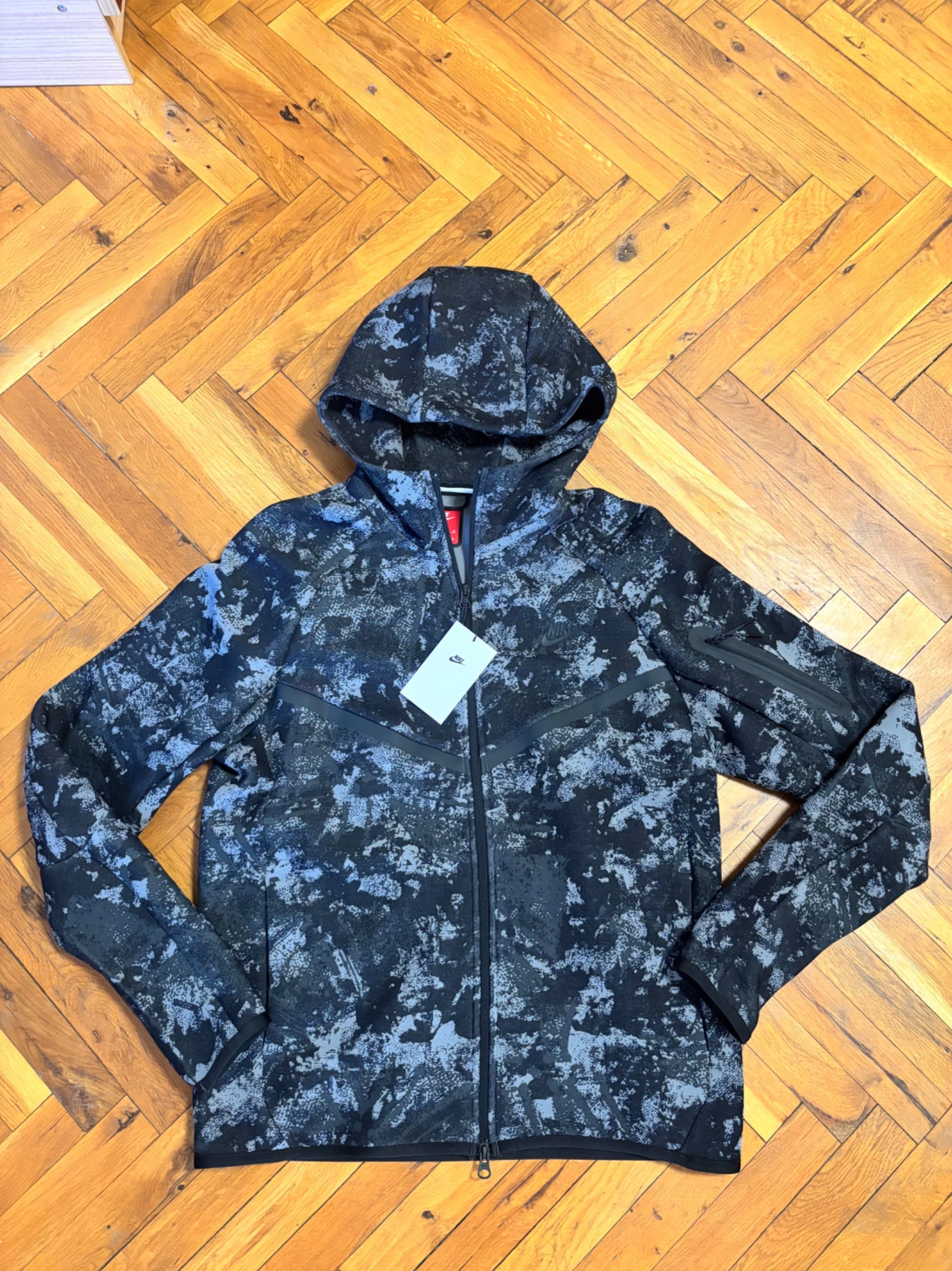 Nike tech fleece Camoflage