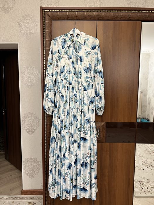 Продается шикарное платье