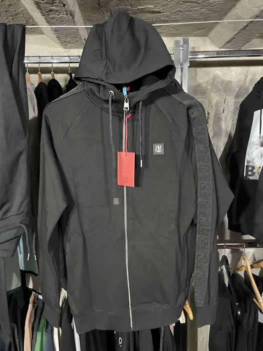 Мъжки анцуг nike boss adidas