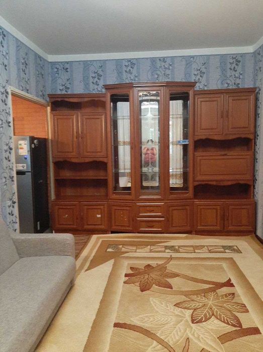 Массив Кушбеги 1/3/5 в отличном состоянии. Балкон 2*3