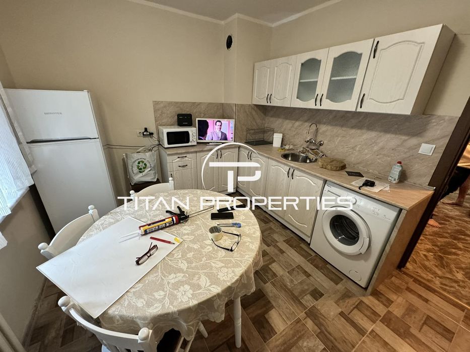 Дава се под наем Двустаен апартамент в Бургас, Братя Миладинови - 70 кв.м за 408 € - Снимка #3