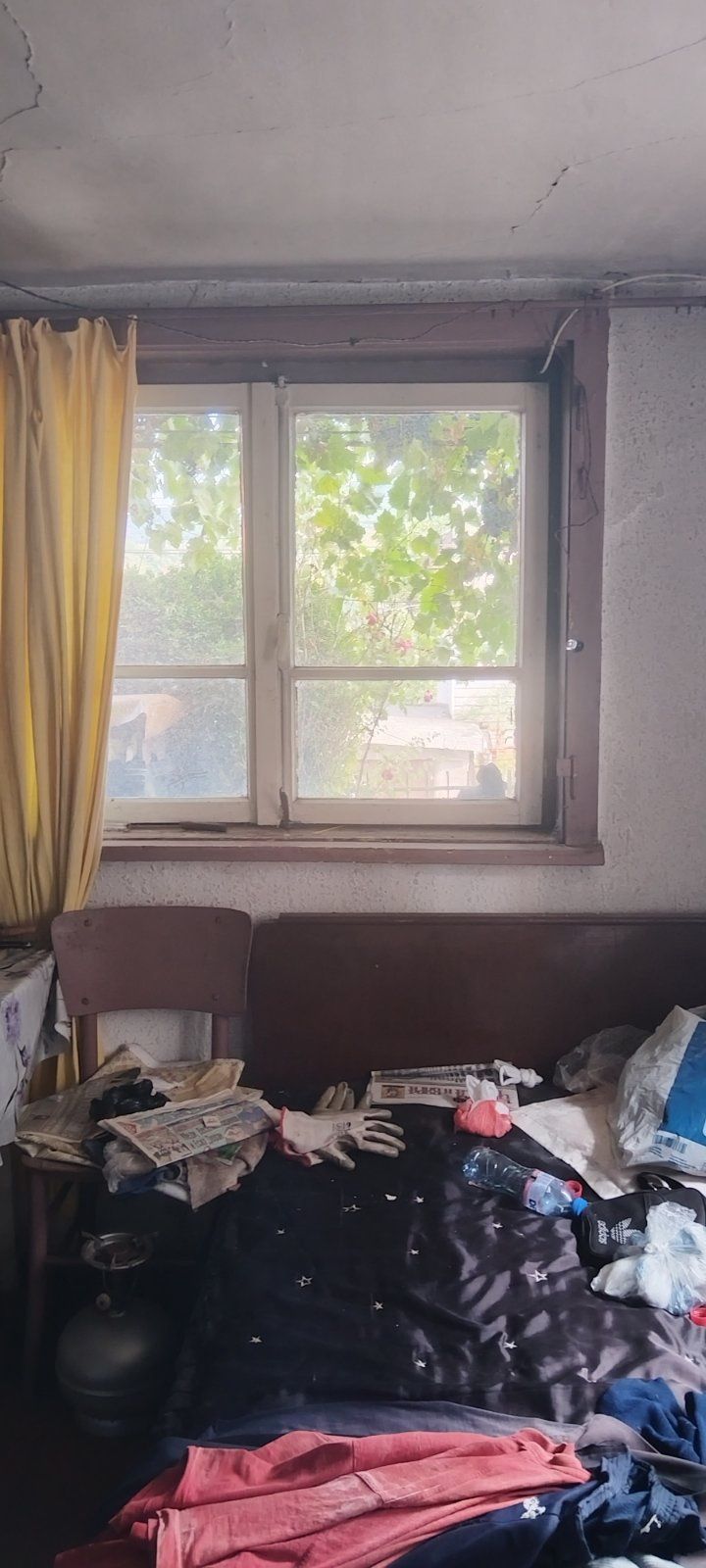Къща в гр Перник кв Варош