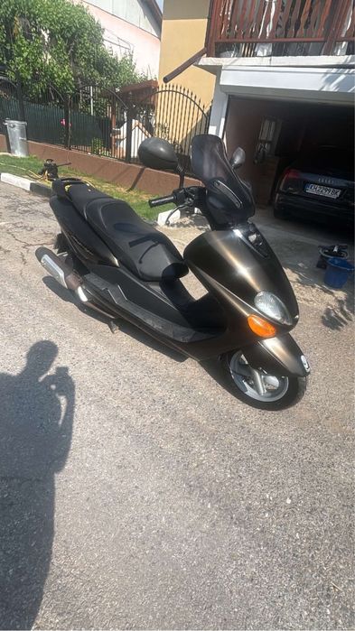 Ямаха маджести 125