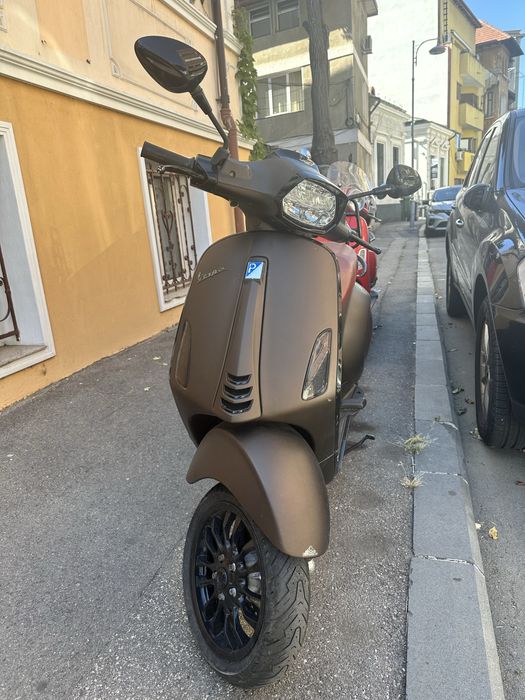 Nu mai ai permis? Scuter VESPA Sprint, 2020, 25 km/h in acte