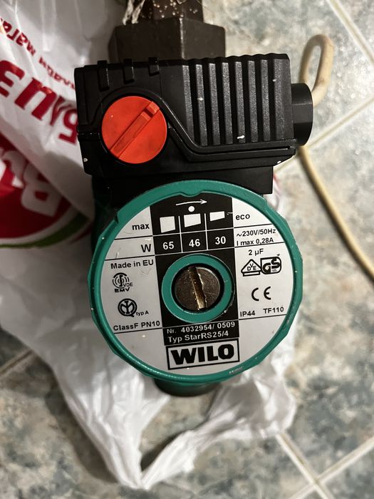 Водна Помпа за печка