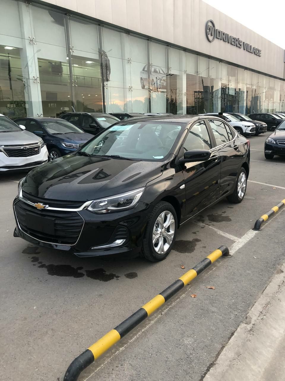 ONIX сотилади. Chevrolet onix premier 2 Turbo ATblack БЕЗ ПРОБЕГ.