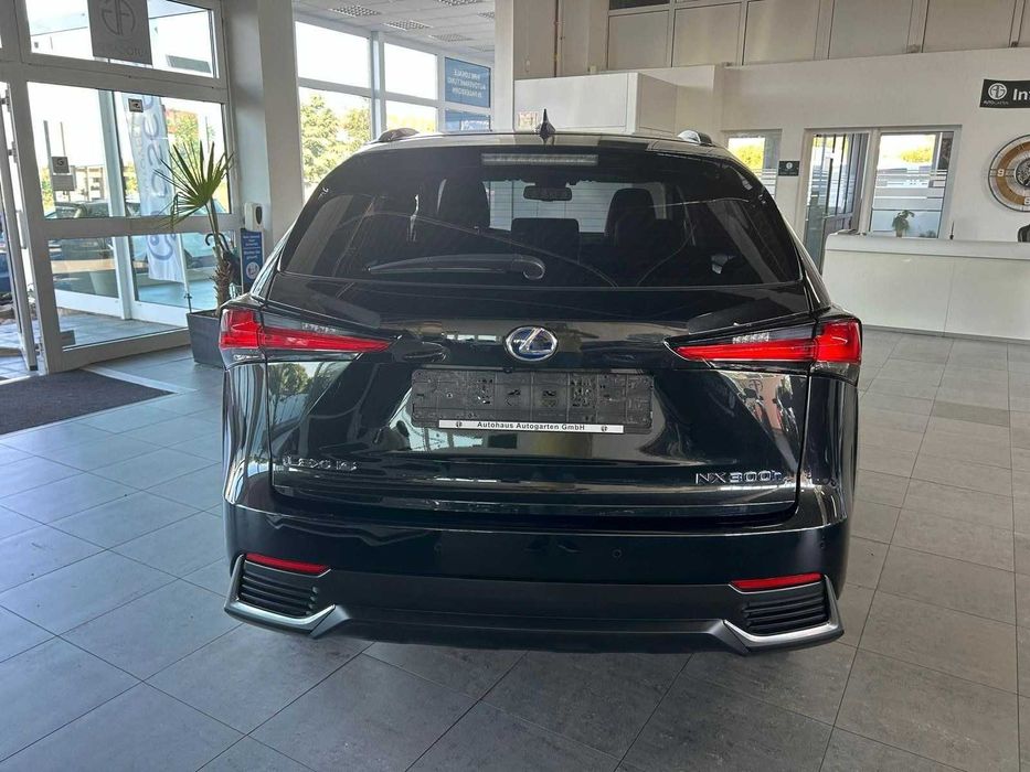 LEXUS NX300h 2,5 Hybrid  2020