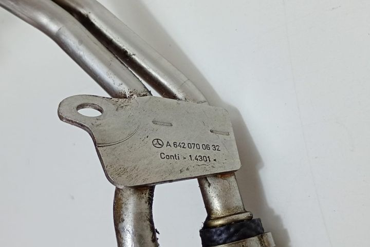 Conducta  alimentare combustibil 3.0 cdi A6420700632 Mercedes-Benz Sp