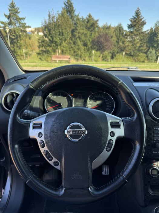 Vând Nissan Qashqai