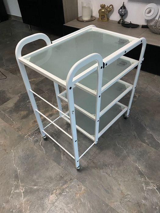 Ucenic profesional cosmetic/medical