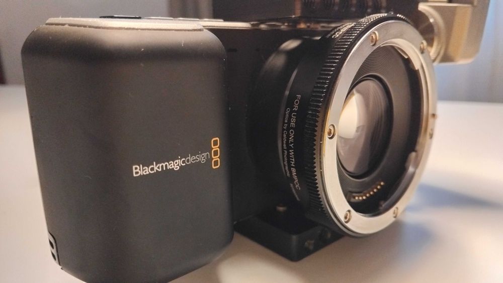 Blackmagic Pocket Cinema Camera (BMPCC OG) cel original 1080p