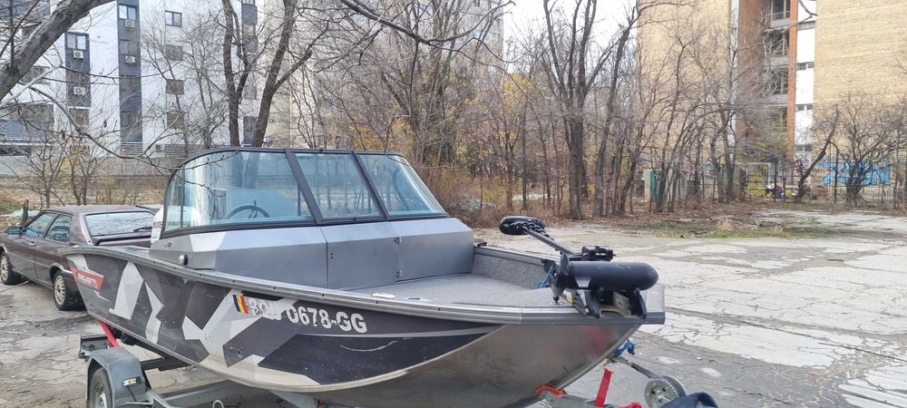 Vand barca aluminiu spinning Volzhanka/vboats fish pro 50 + motor 11