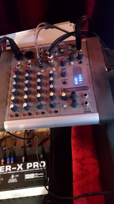 Mixer audio Soundcraft comp 4