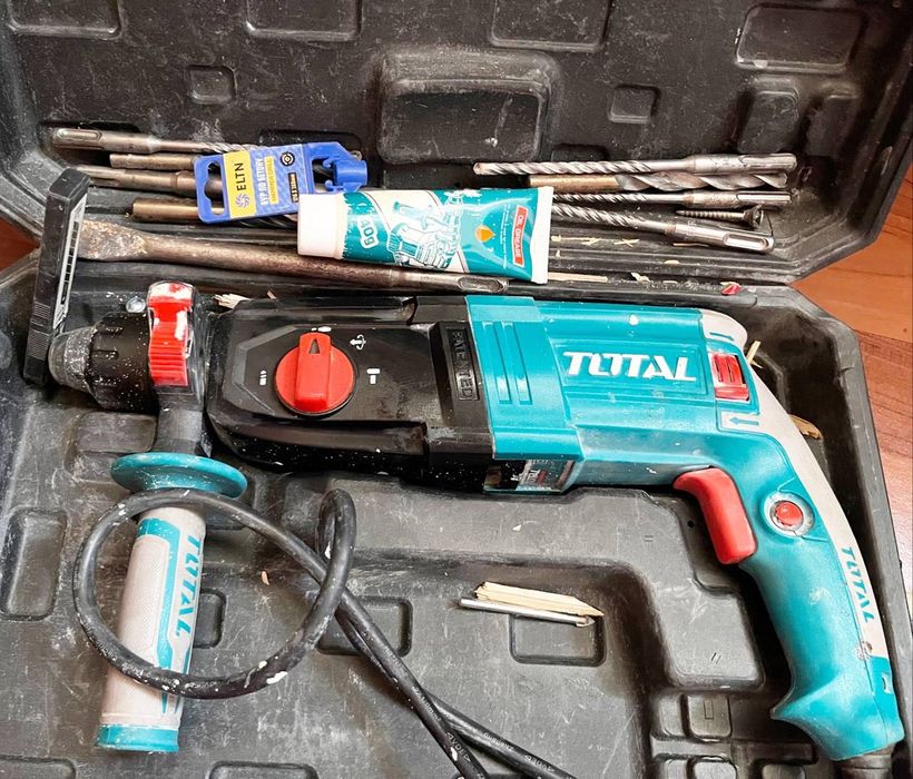 Перфаратор TOTAL срочно продам