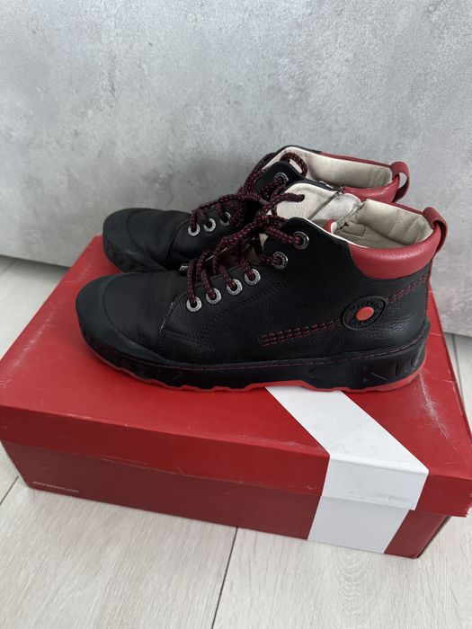 Детски боти Kickers