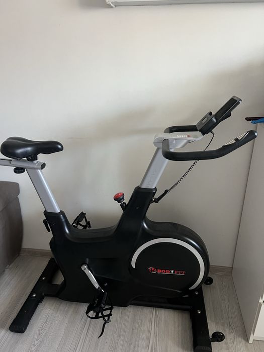 Bicicleta spinning Bodyfit SB7000 “RIDICARE DIN SUCEAVA”