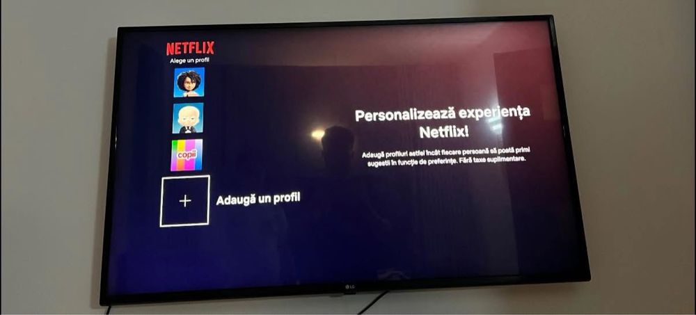 Lg led smart TV 126 cm dimensiune .