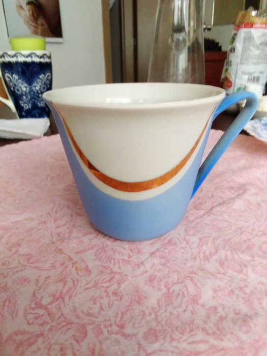 Старинен винтидж порцелан, кристал, стъкло, ретро порцеланови чаши