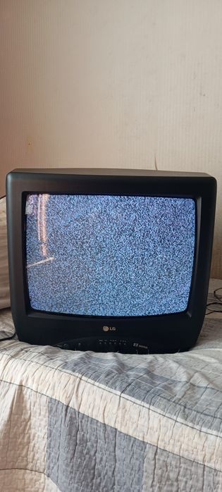 Телевизор LG старой марки