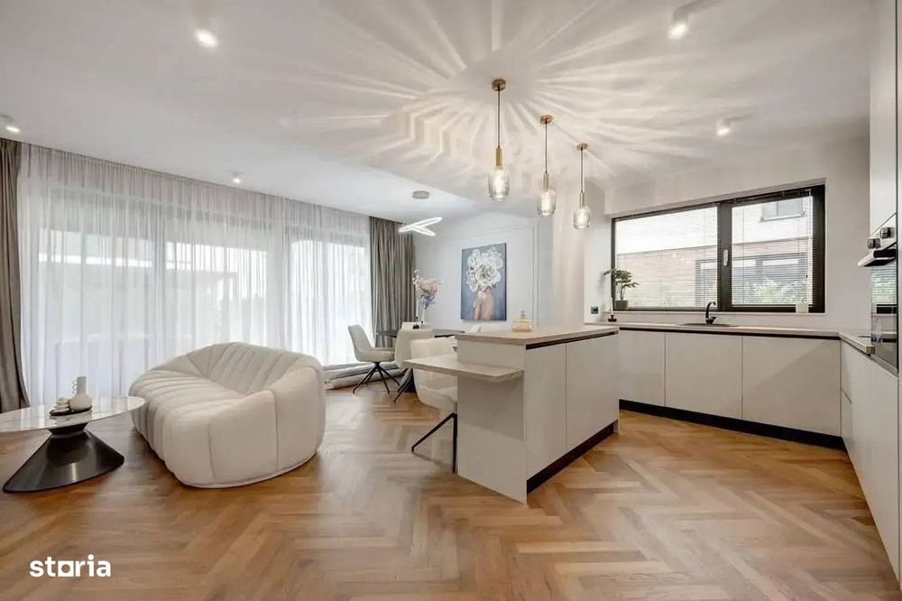 Vile lux finalizate! Panouri fotovoltaice, pompe caldura, piscina 30 m