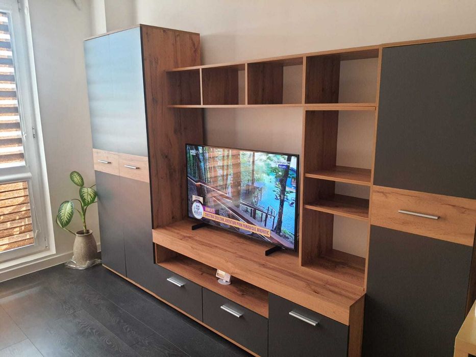 montaj si manipulare mobila