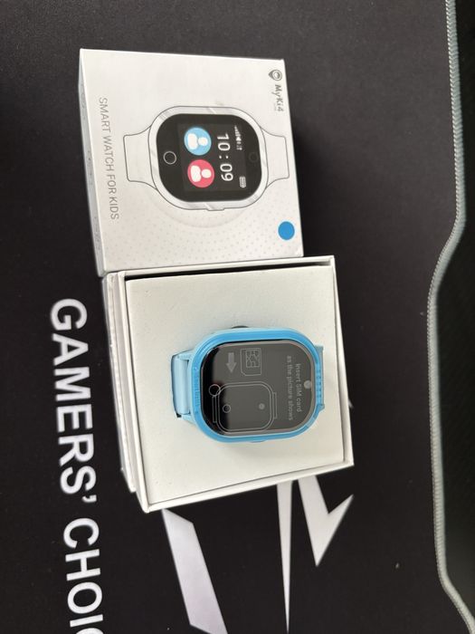 Smart watch for kids MyKi4 чисто нов