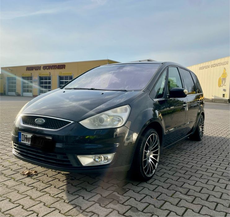 Ford Galaxy 2.2 TDCi 7 locuri