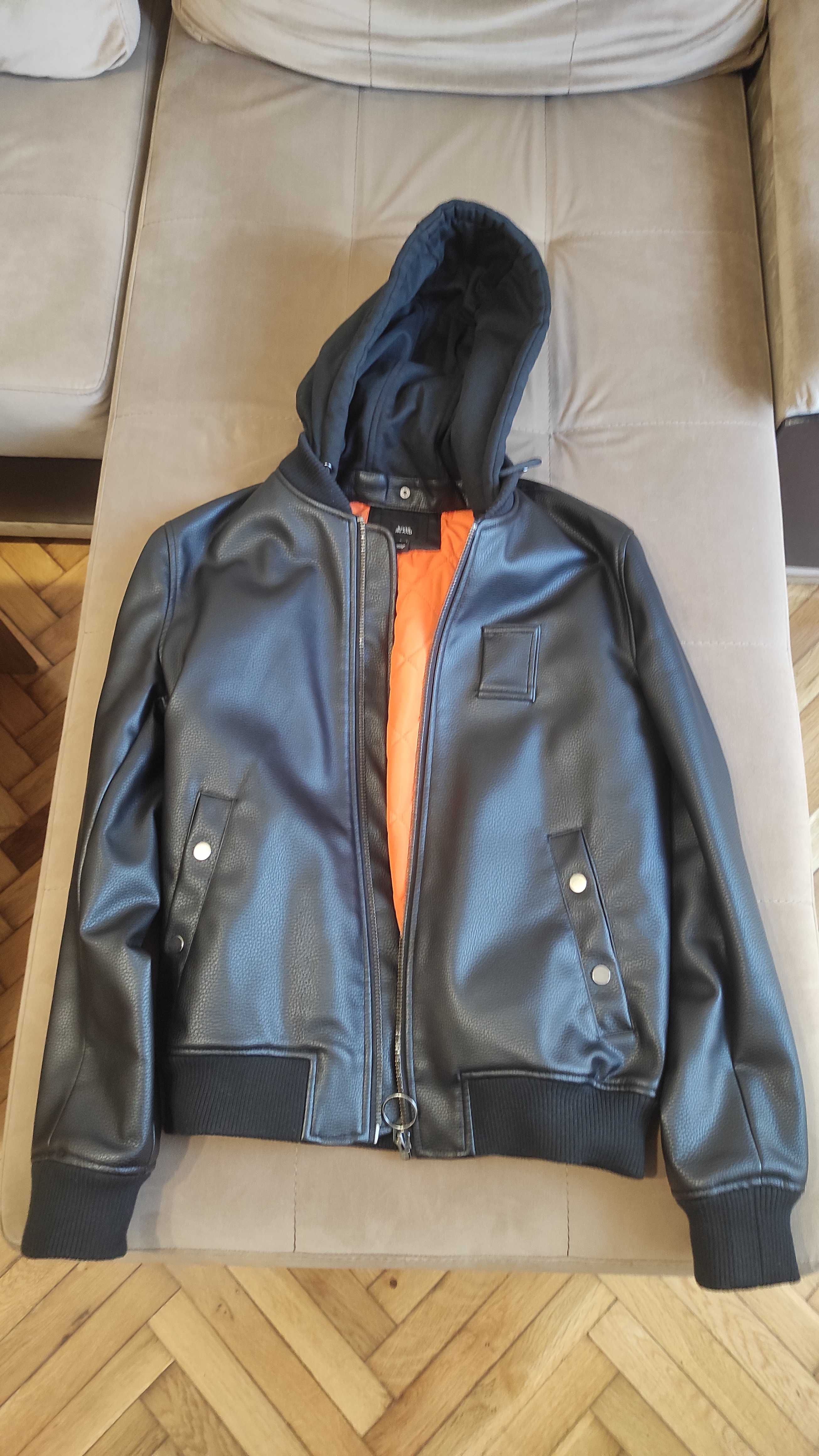 Kожен бомбър/яке River Island, размер S, черен цвят