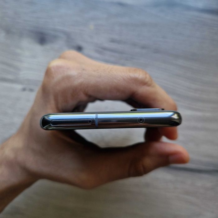 Новый! Galaxy S20 5G. 12GB/128GB Snapdragon 865!