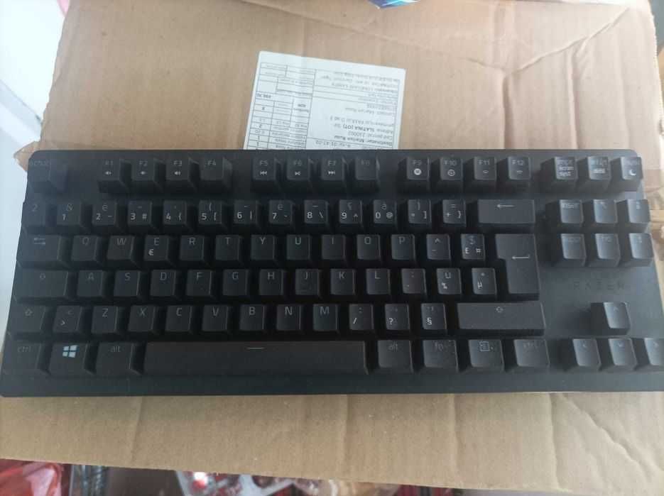 Tastatura Gaming Mecanica RAZER Huntsman V2 Tenkeyless