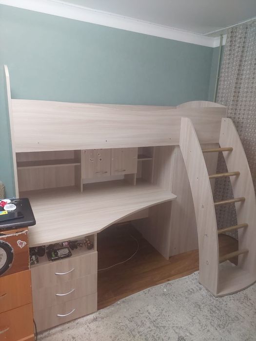 Продаю, 2 ярусная кровать