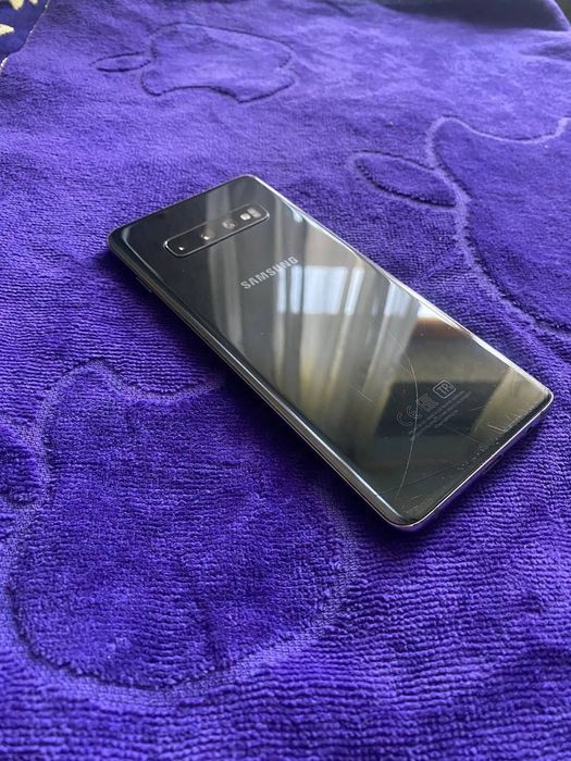 Samsung S10+ ofitsialniy(Vetnam)