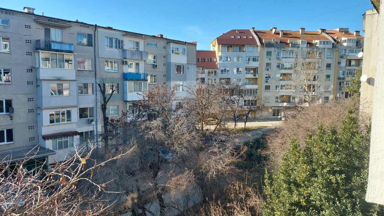 Продава се Тристаен апартамент в Варна, Победа - 60 кв.м за 1834 €/кв.м - Снимка #9