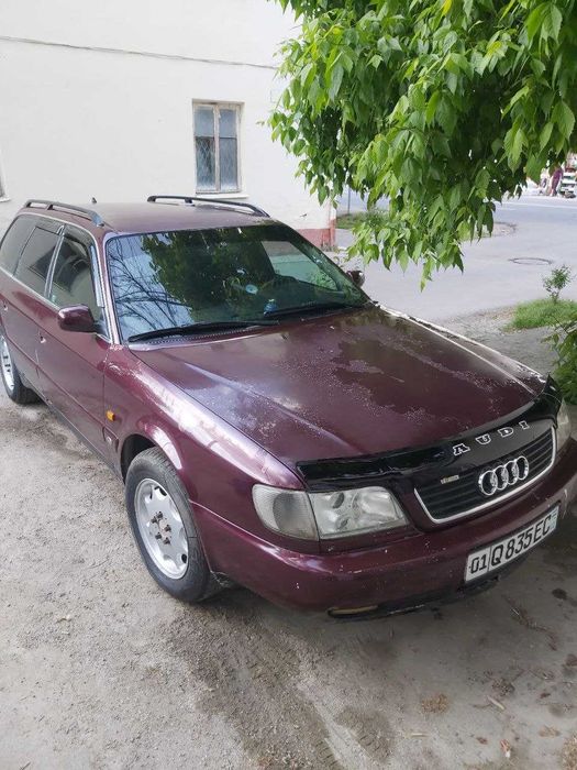 Продается Машина  Audi 100 универсал