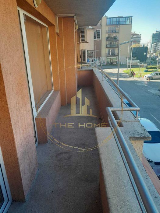 Дава се под наем Двустаен апартамент в Варна, Базар Левски - 120 кв.м за 725 € - Снимка #4