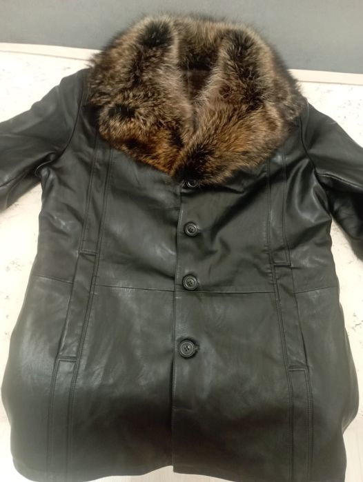 Кожаная куртка с мехом