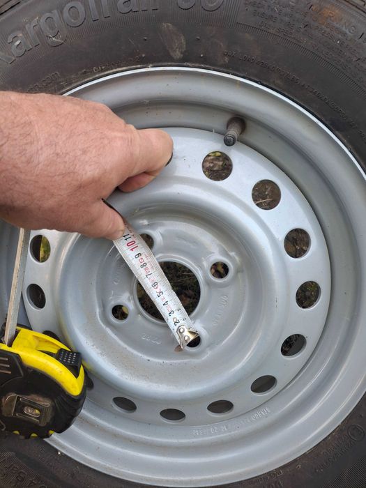 Vând roată rezervă remorcuță 750