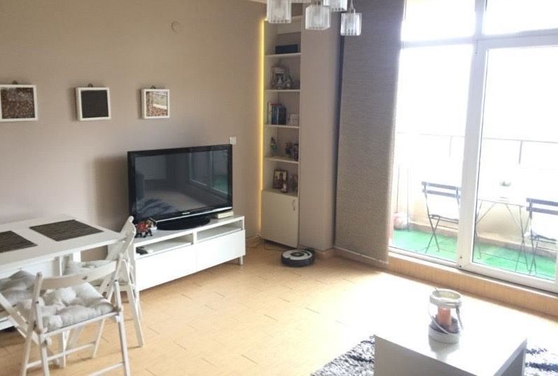 Дава се под наем Двустаен апартамент в София, Център - 76 кв.м за 408 € - Снимка #1