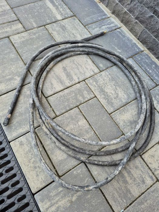 Cablu electric 3 x 3,5 sau 4 de tras curent la tablou prin pamant 7 m