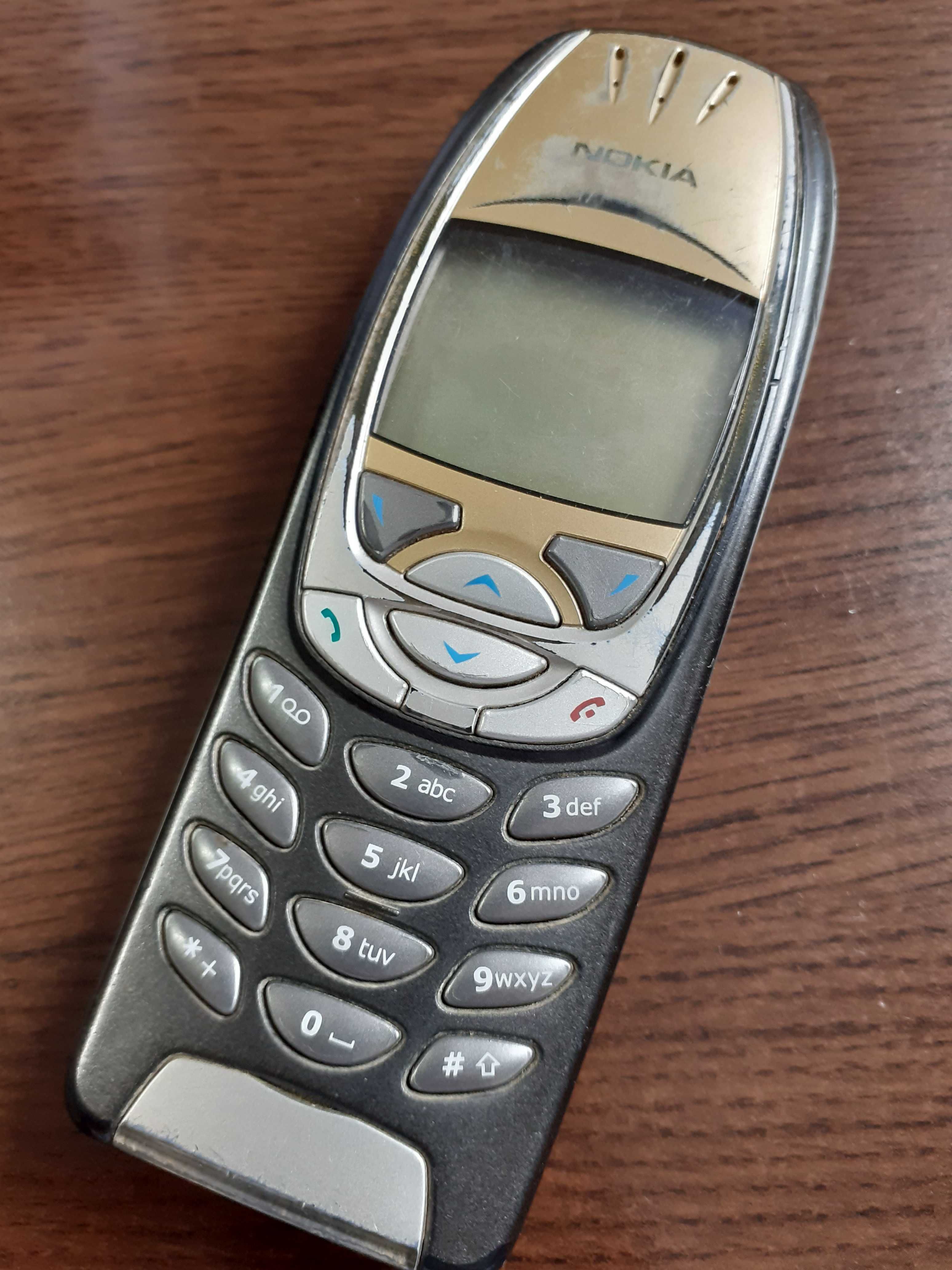 Telefon Nokia 6310 i