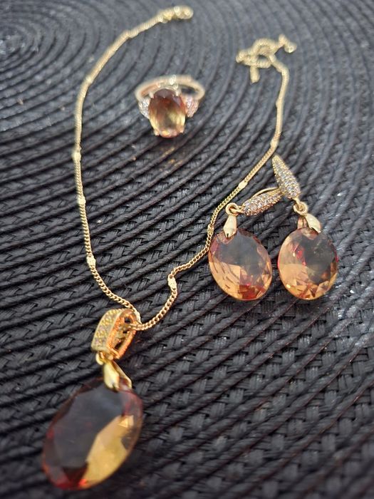 Set sultanit colier 45 cm cercei si inel reglabil placat cu aur