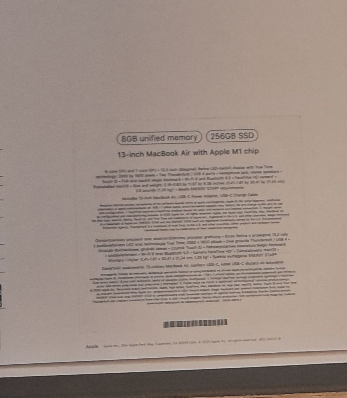 MacBook Air- чисто нов- 13-inch, 8gb memory, 256gb SSD