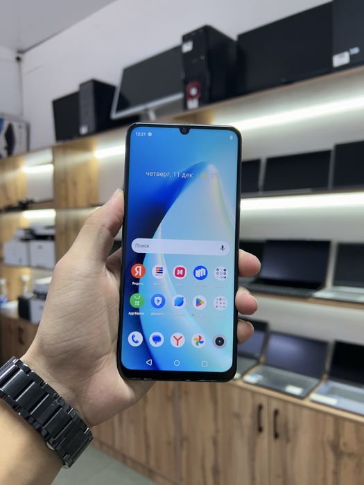 Realme Note 50.