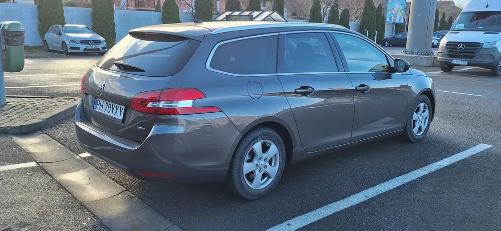 Peugeot 308 Peugeot 308 sw 1.6 bluehdi