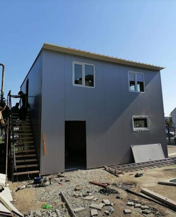 Facem case pe structura metalica în velite cu panouri sandviș facem or