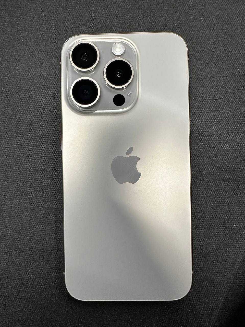 Iphone 15 pro емкость 100%
