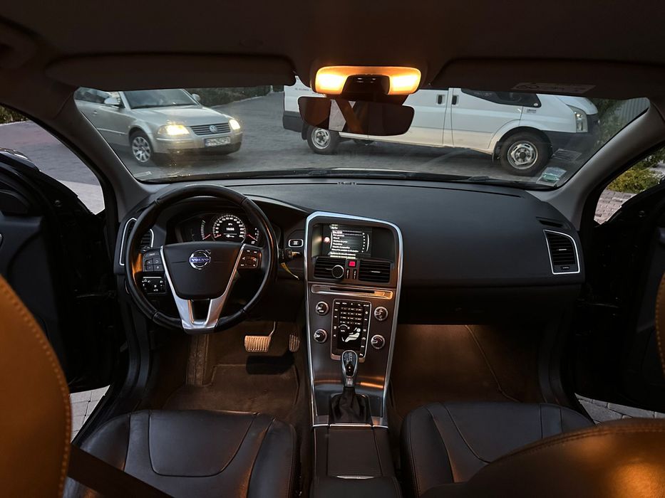 Volvo xc60 2.0d D4 190 cp 2015 Euro6  Automat