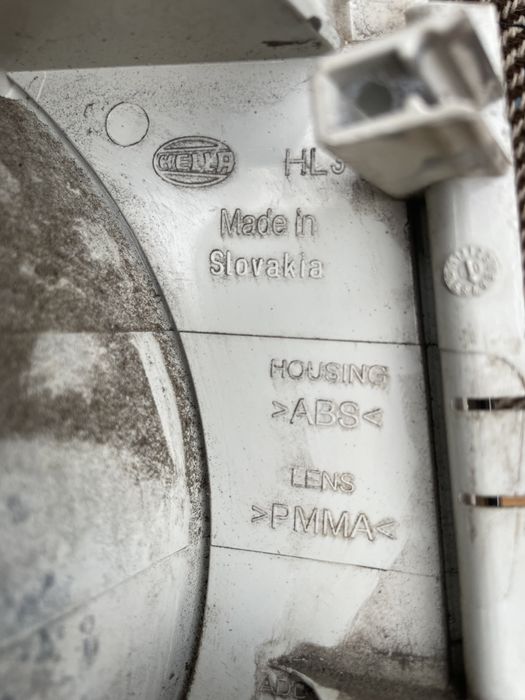 Оригинален стоп за vw тоуран- дясен