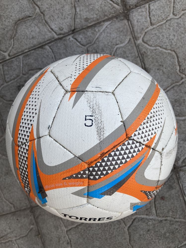 Футбольный мяч TORRES CLUB 5 размер