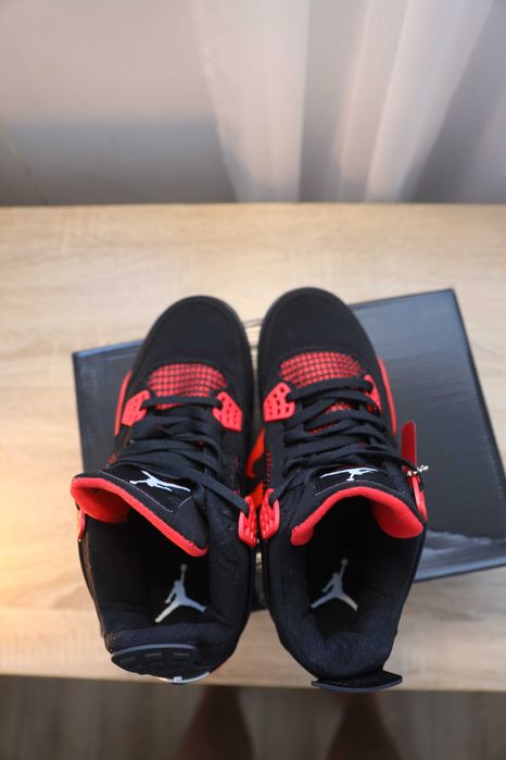 Jordan 4 Red Thunder  42